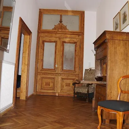 Zimmerberg Lägenhet *